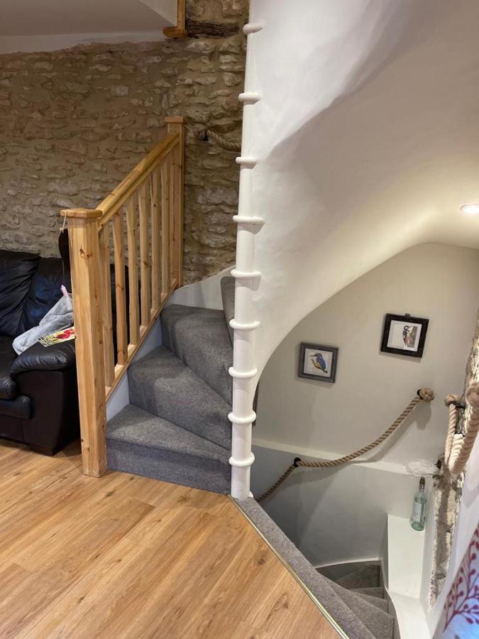 Cotswold Coombe Cottage Wotton-under-Edge 외부 사진