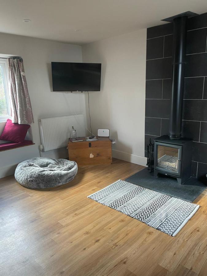Cotswold Coombe Cottage Wotton-under-Edge 외부 사진